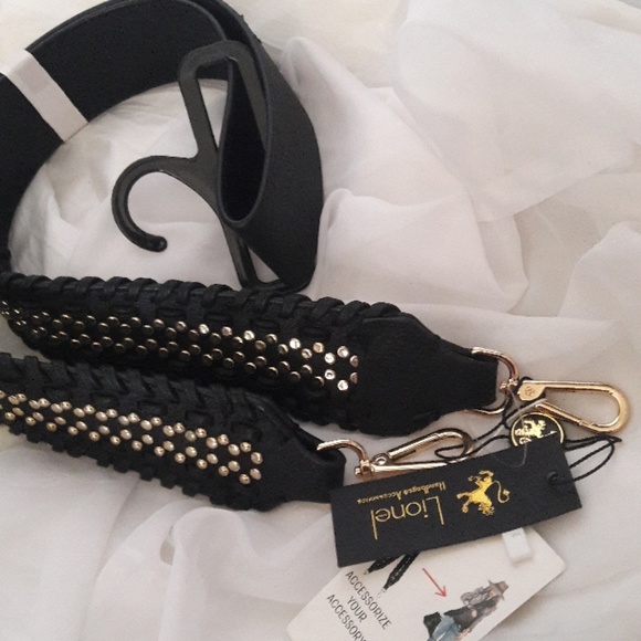 Lionel Handbags - 🚫SOLD🚫 $22 Shoulder strap w gold studs  47 x 2